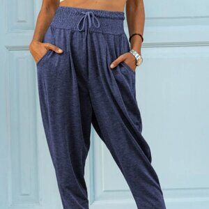 Smocked Waist Pocketed Harem Pants